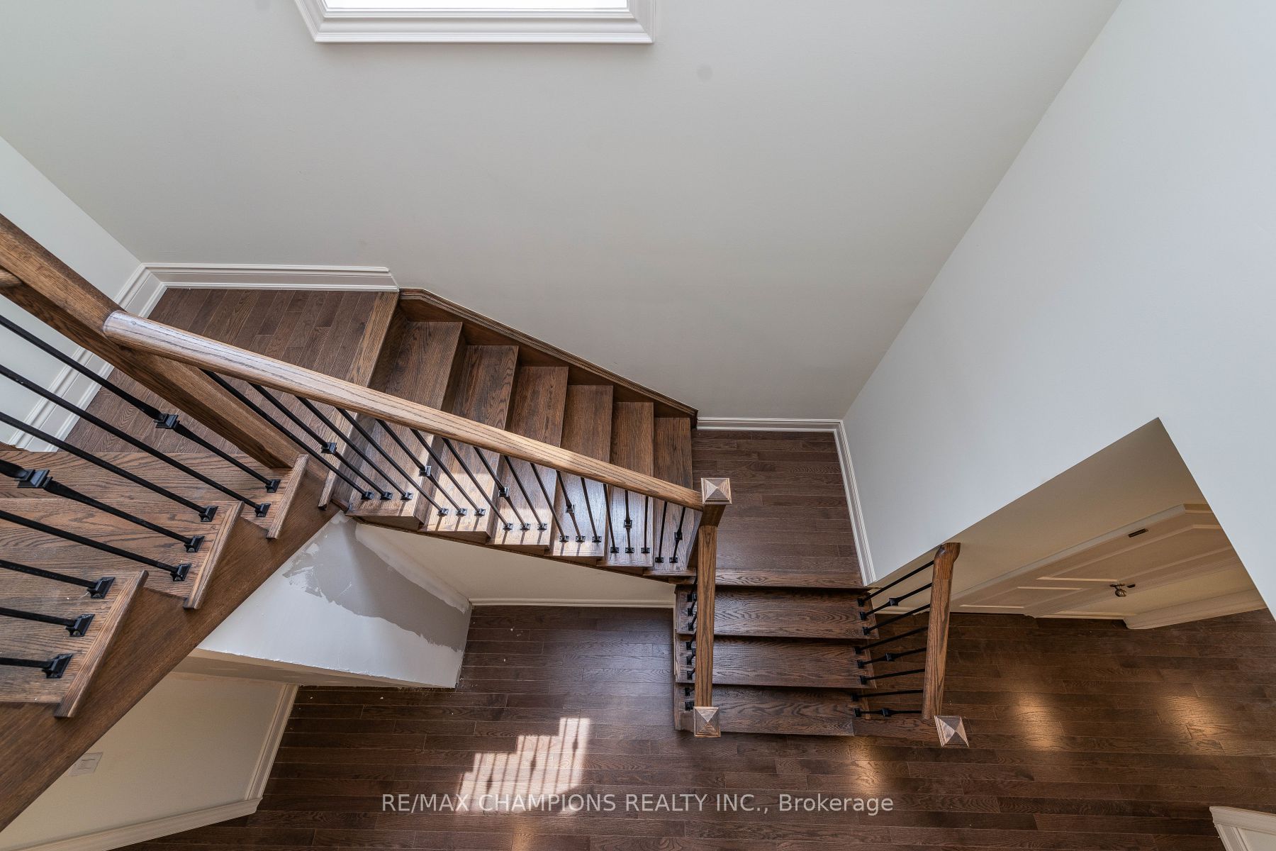 9 Cadence Road
