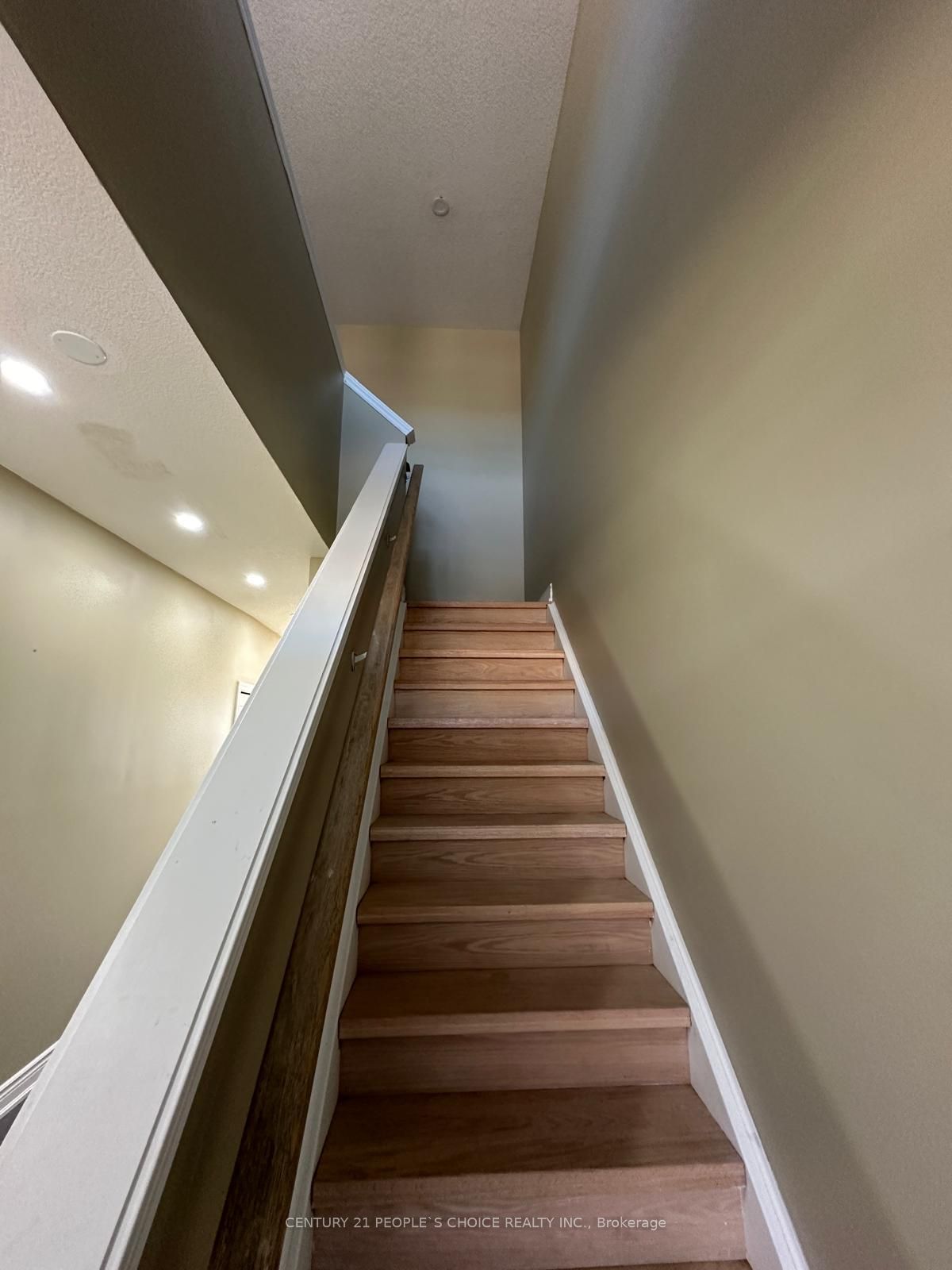473 Avens Street
