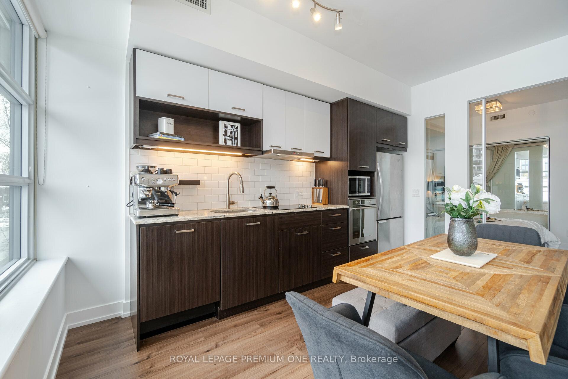 1 Bedroom Condo at 170 Chiltern Hill, Toronto For sale