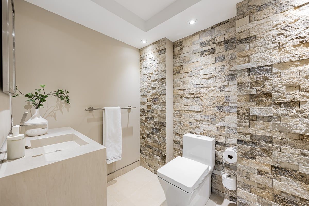 447 Walmer Road PH09