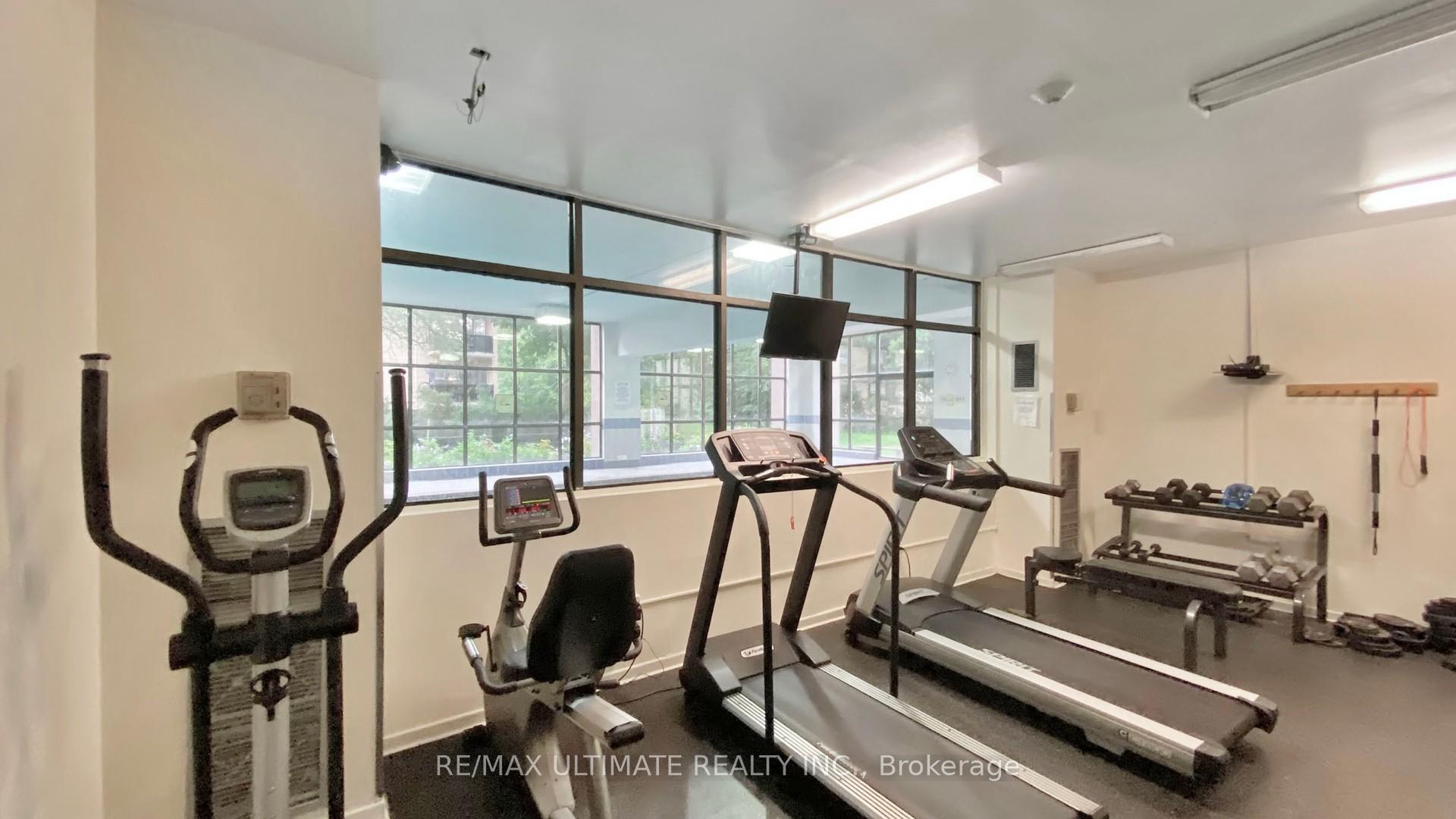 2 Bedrooms Condo at 135 Marlee, Toronto For sale