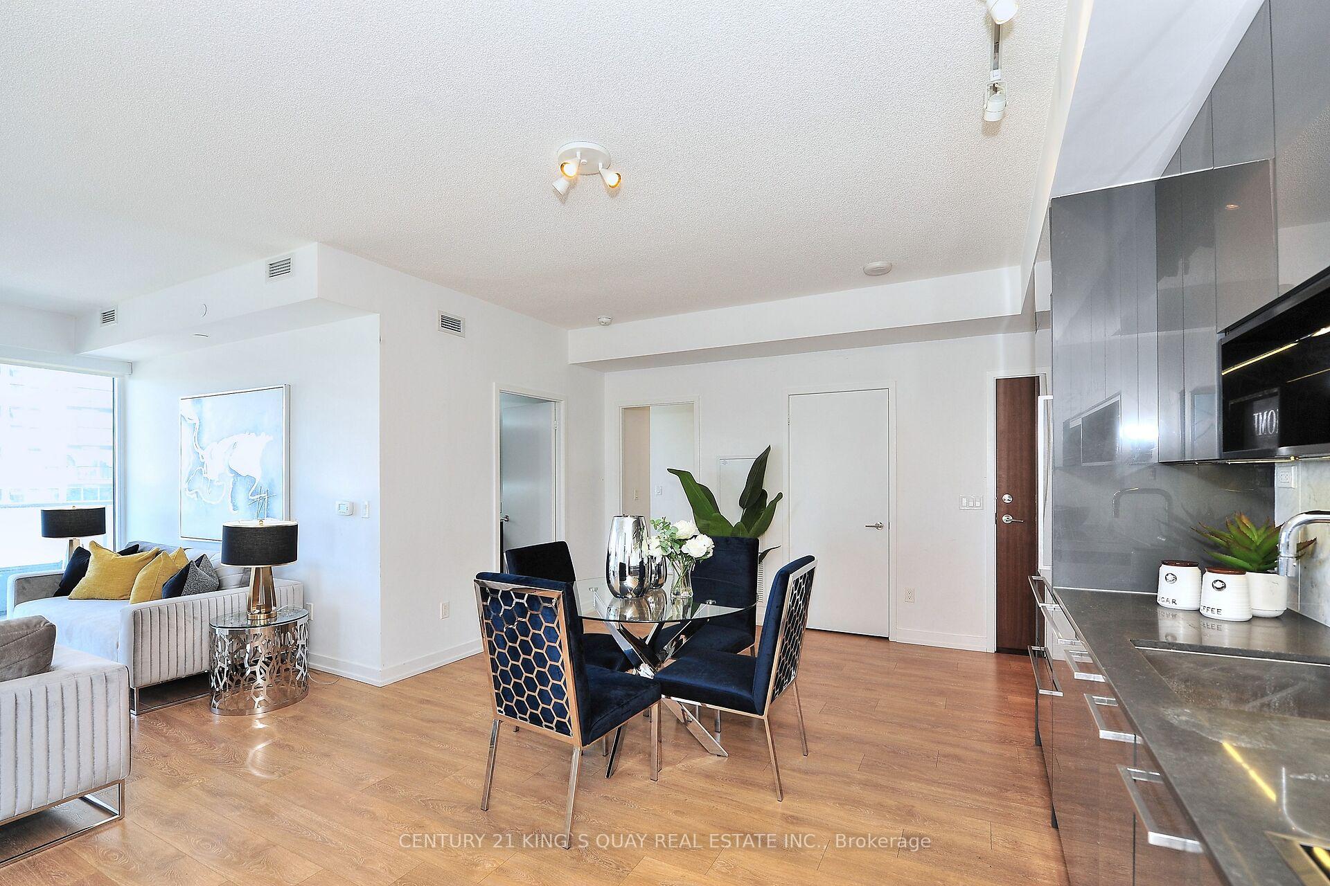 3 Bedrooms Condo at 115 McMahon, Toronto For sale