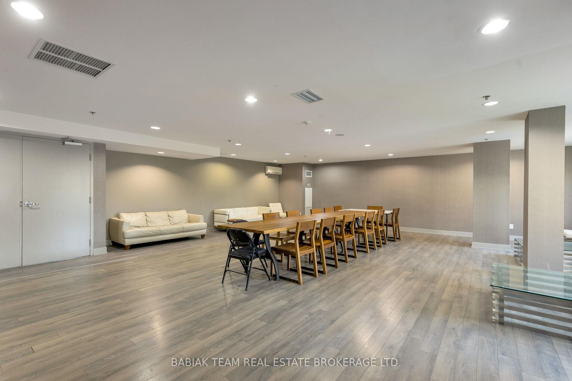 3 Bedrooms Condo at 816 Lansdowne, Toronto For sale