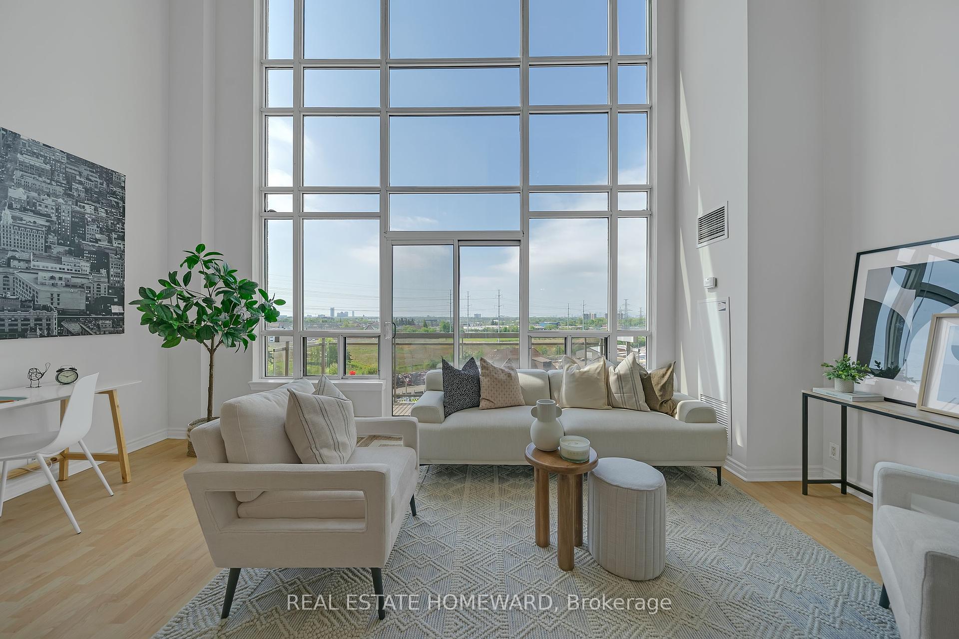 2 Bedrooms Condo at 1720 Eglinton, Toronto For sale