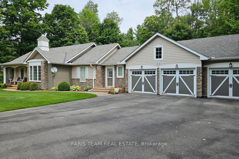 220 Gilwood Park