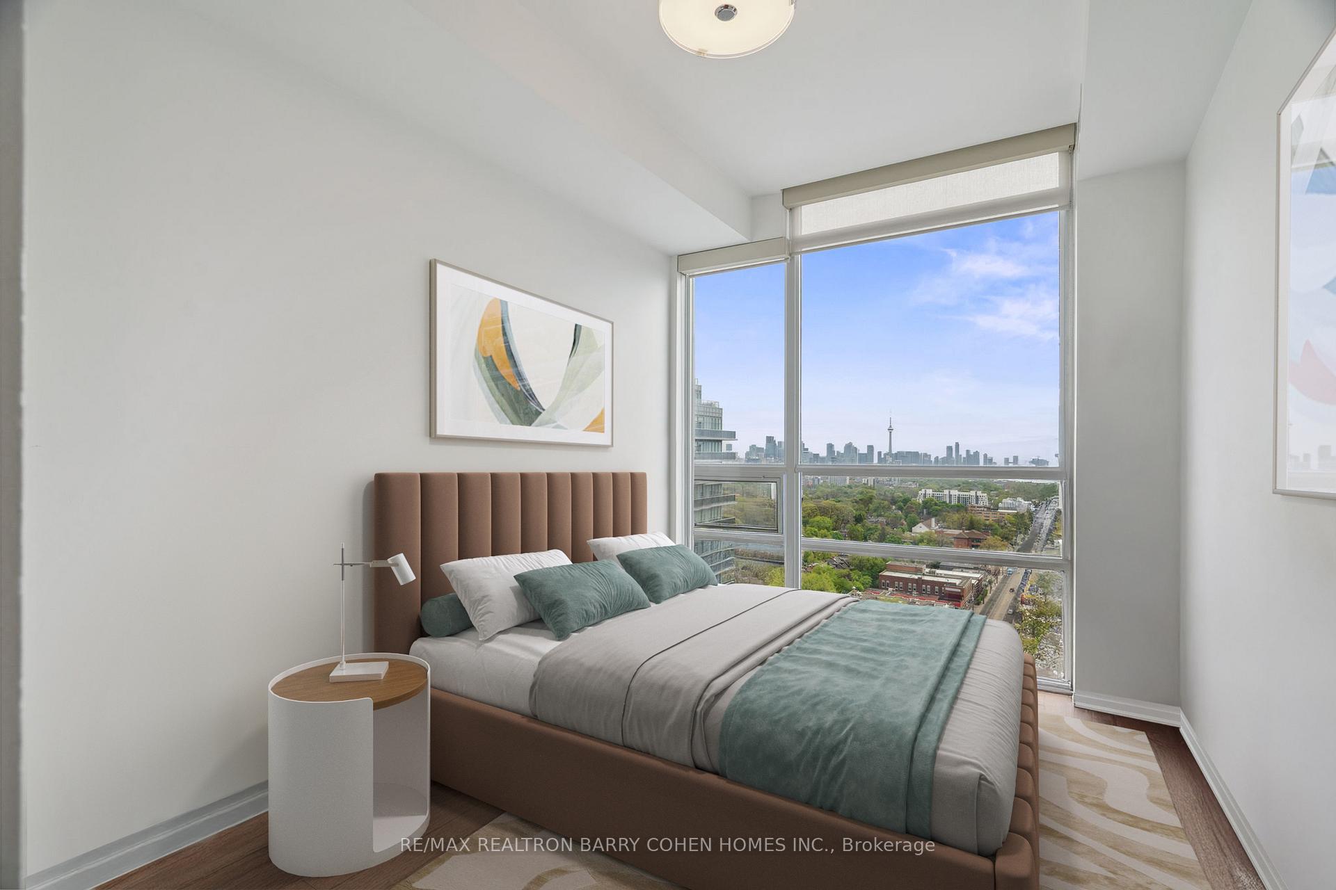 2 Bedrooms Condo at 500 St Clair, Toronto For sale