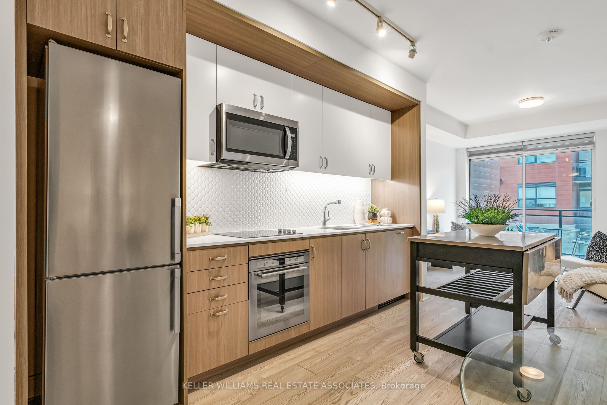 1575 Lakeshore Road W, #231