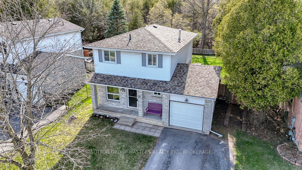 732 Cedarwood