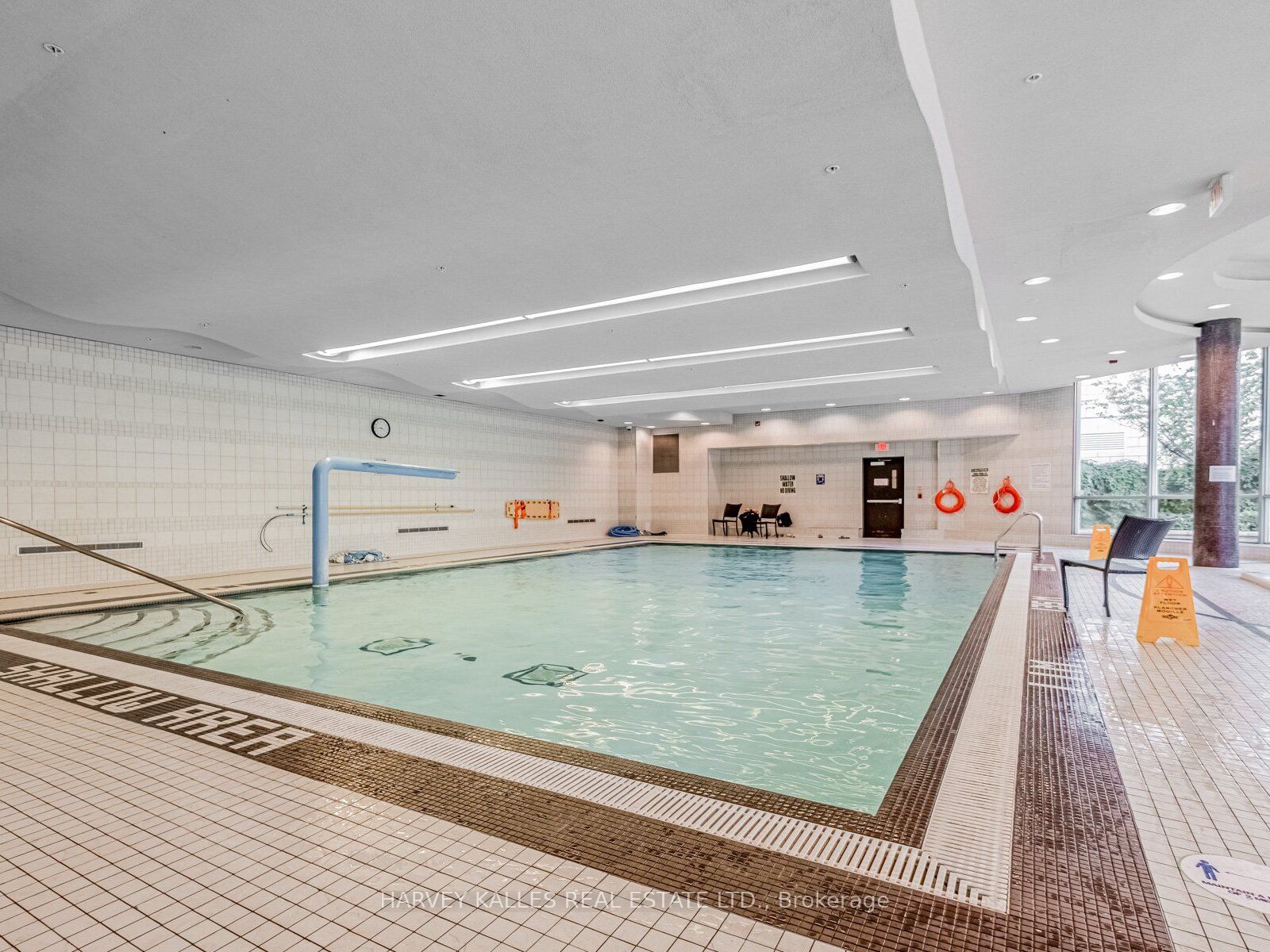 60 Absolute Avenue, #602