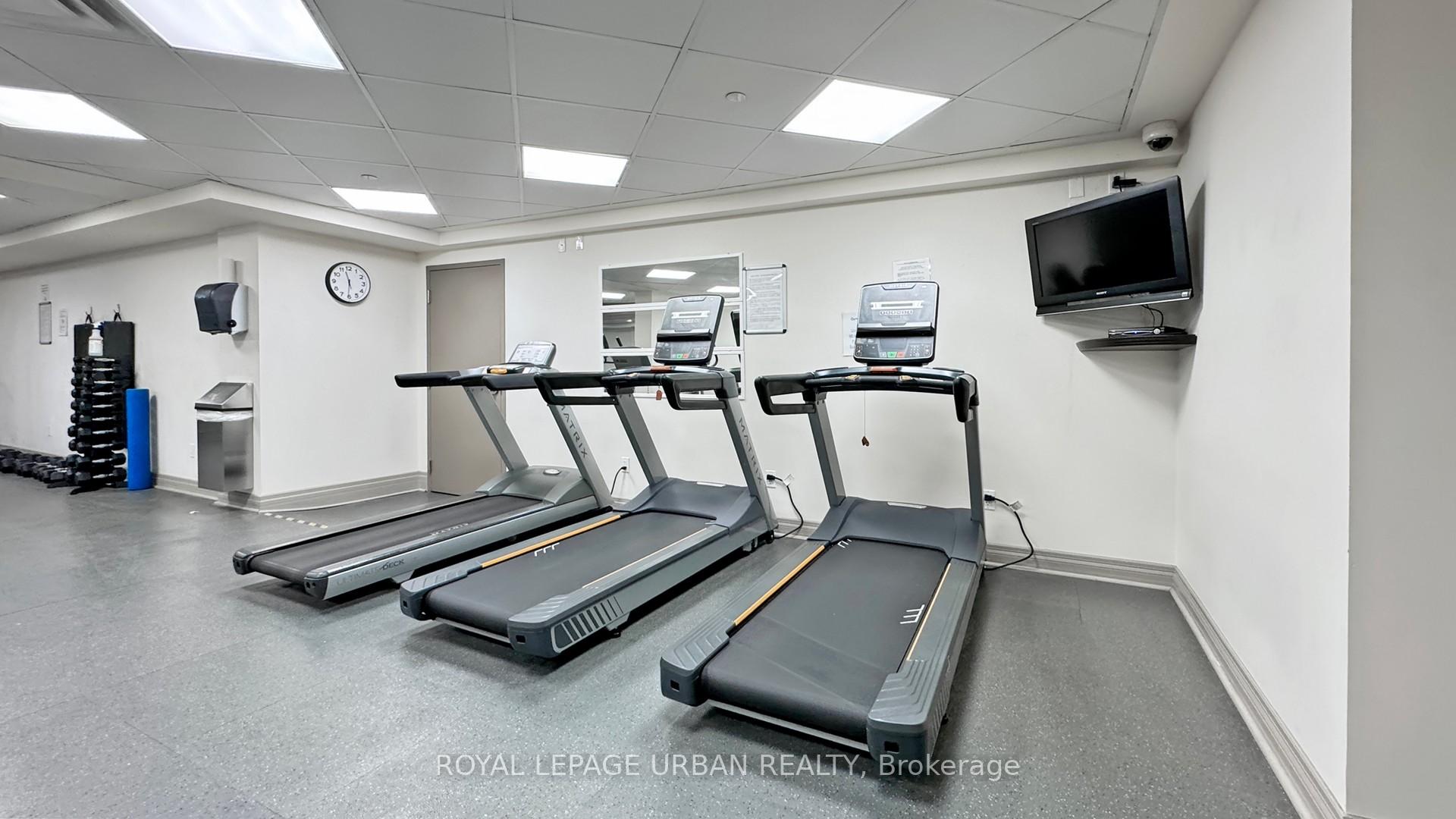 2 Bedrooms Condo at 60 Heintzman, Toronto For sale