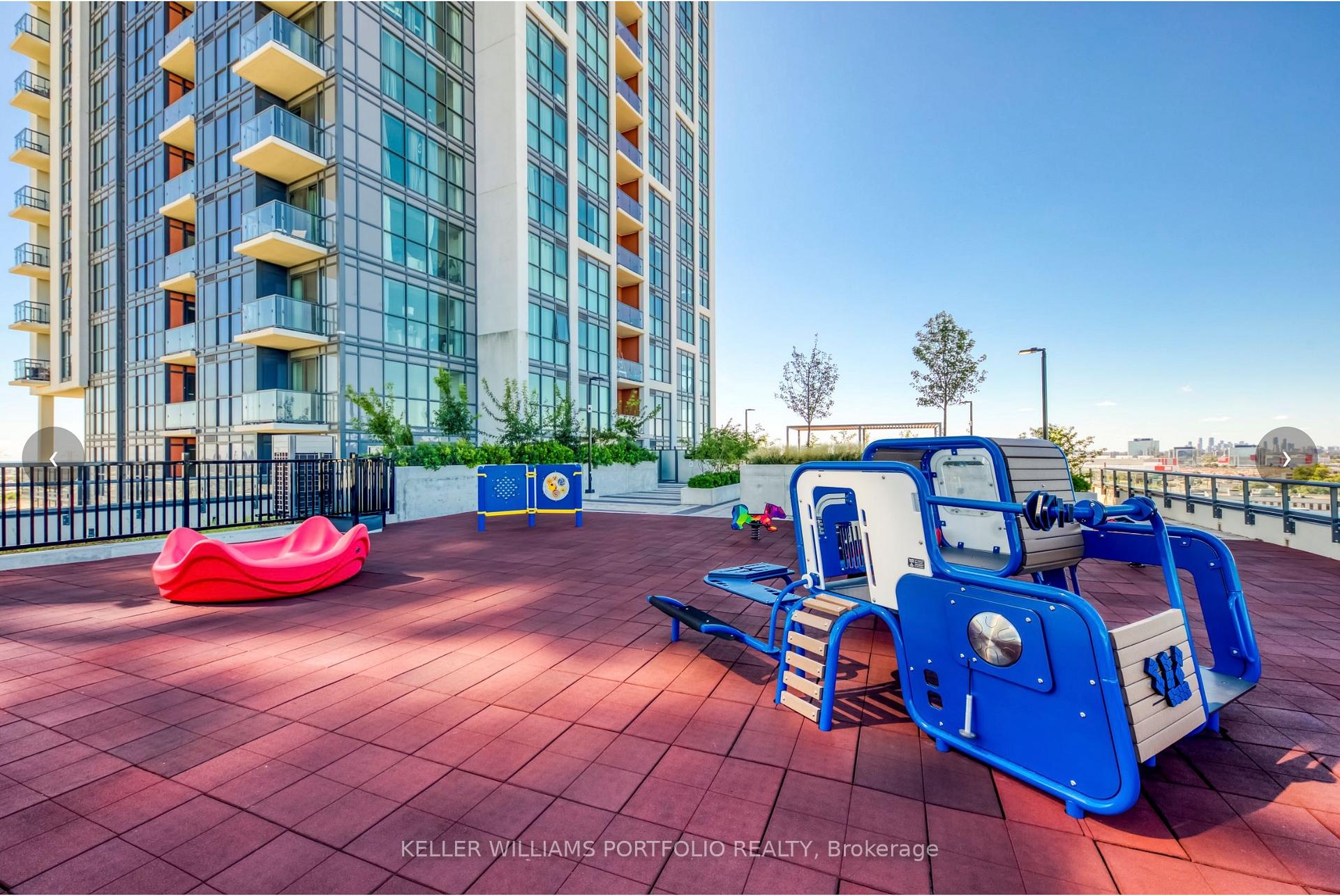 2 Bedrooms Condo at 50 Thomas Riley, Toronto For sale