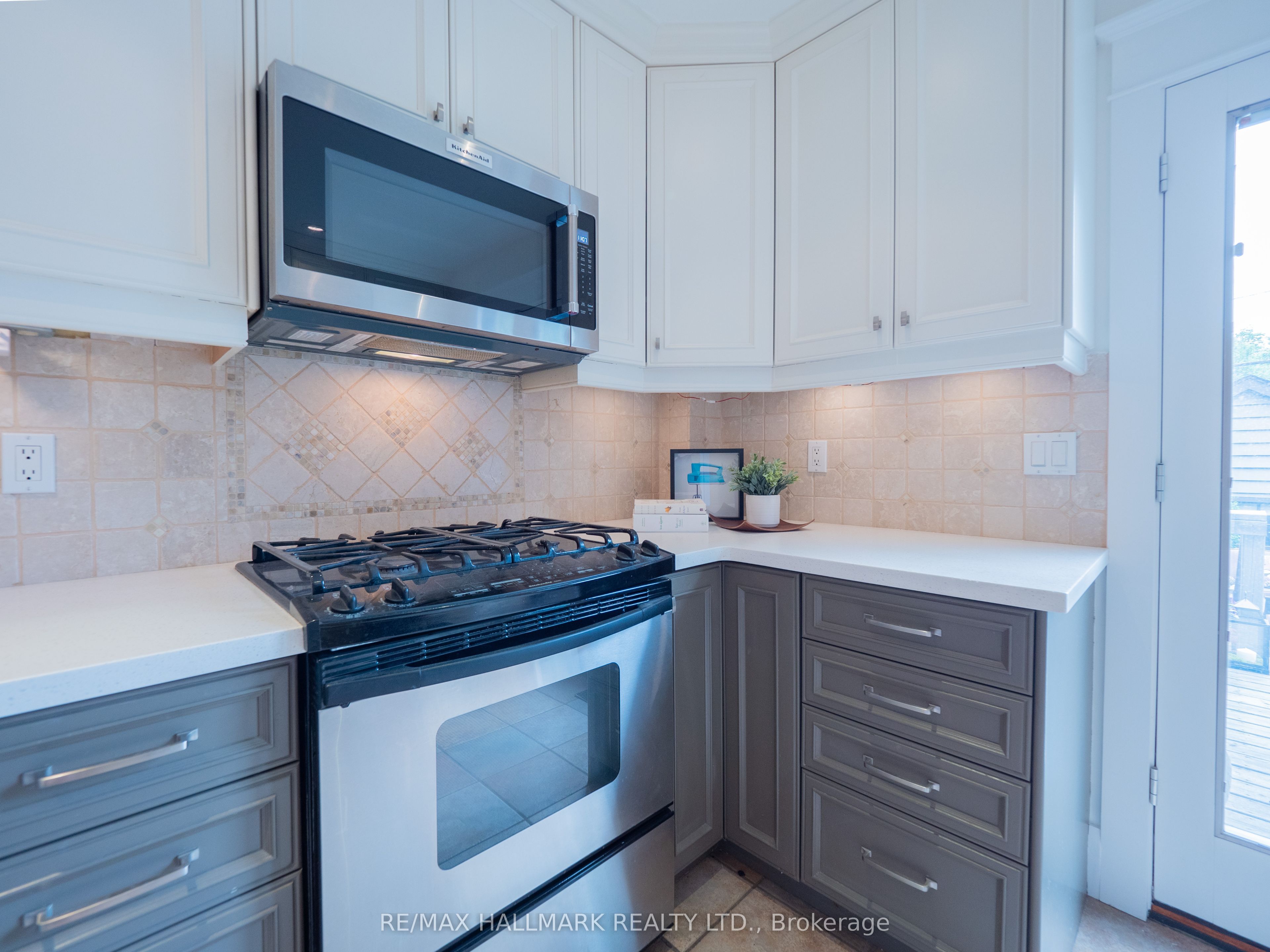239 Fulton Avenue