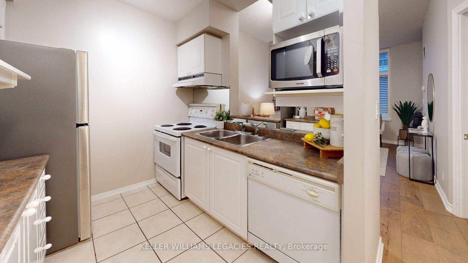 1 Bedroom Condo at 39 Jarvis, Toronto For sale