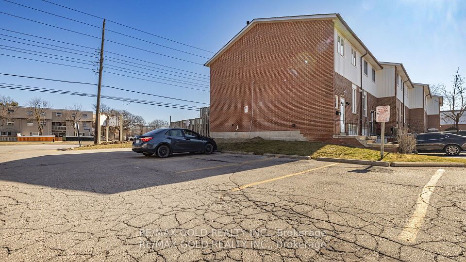 7560 Goreway
