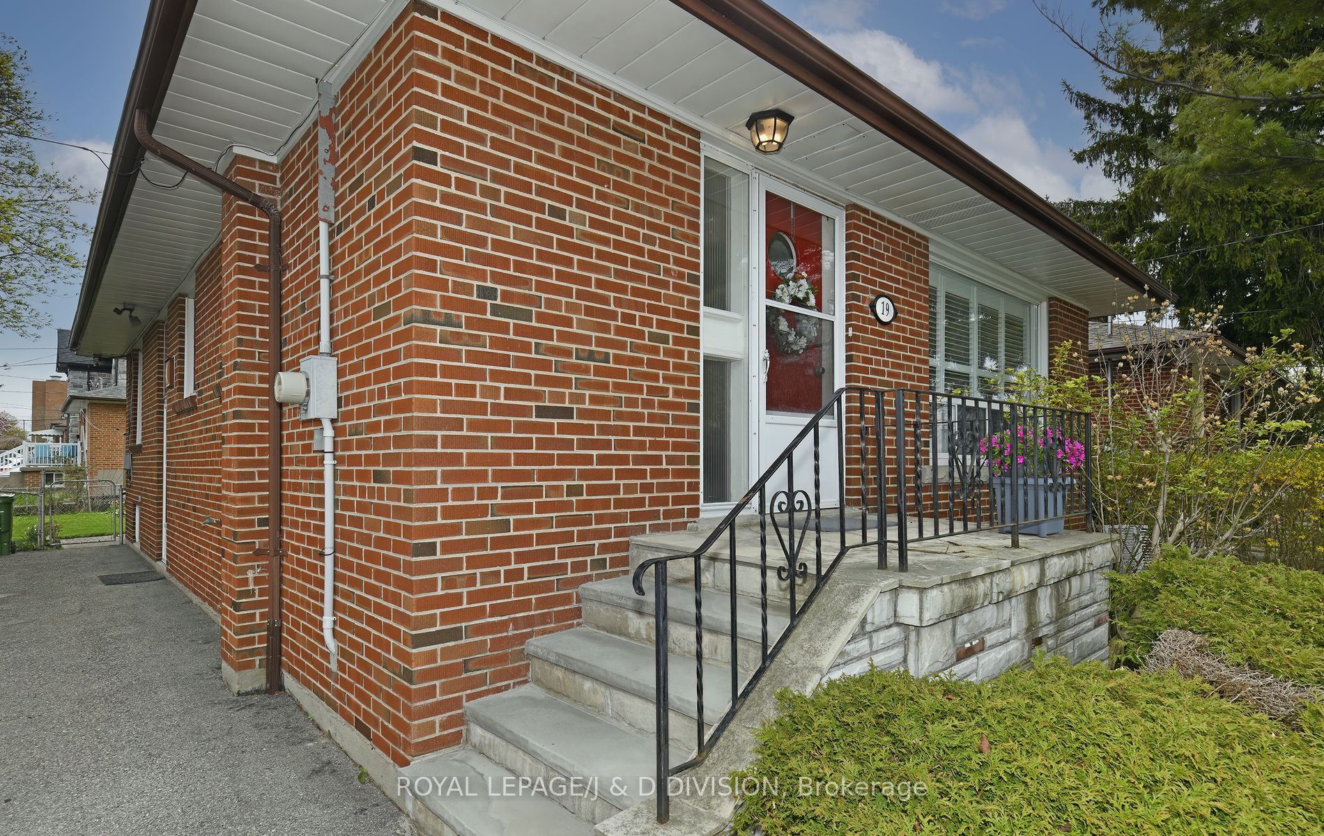 19 Brian Avenue