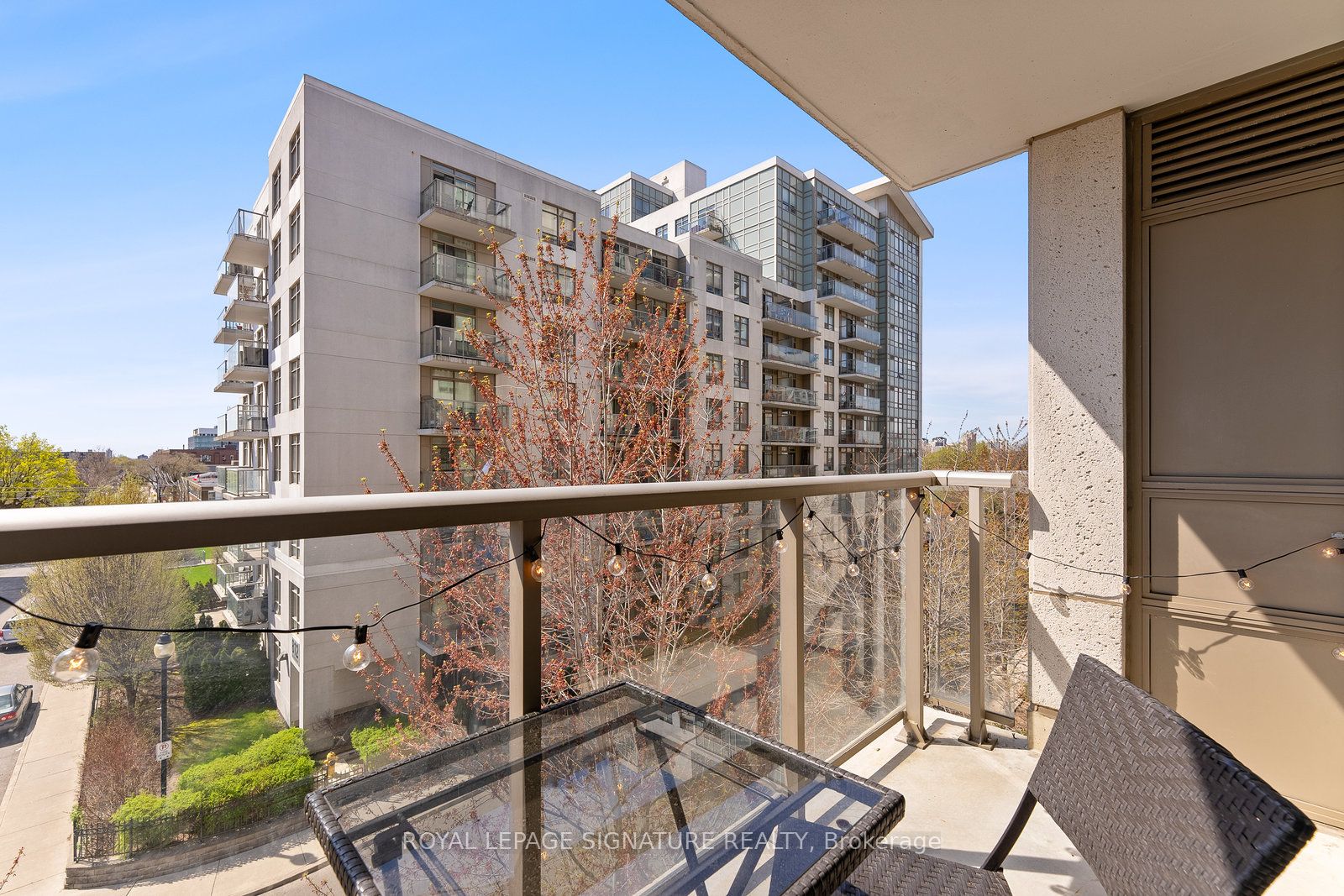 816 Lansdowne Avenue, #410