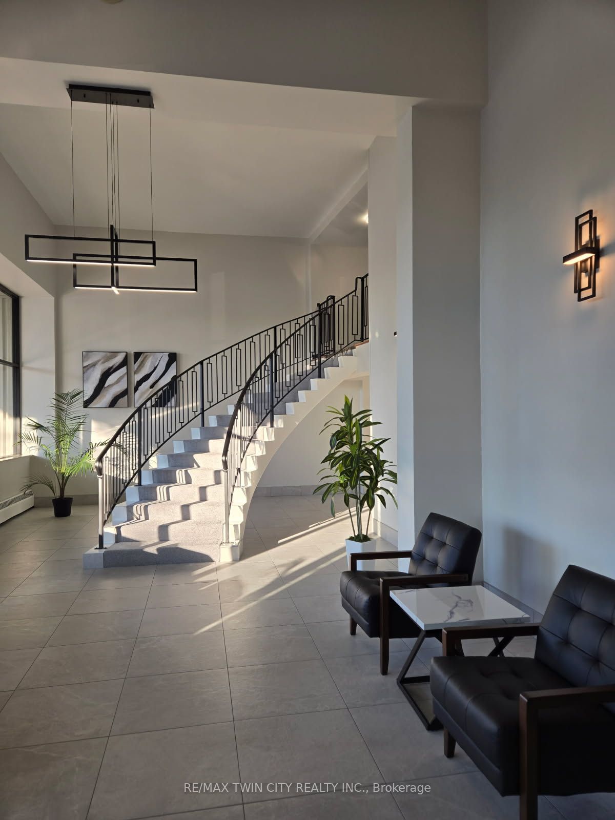 24 Midland Drive, #701