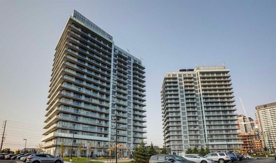 3 Bedrooms Condo at 4677 Glen Erin, Mississauga For sale