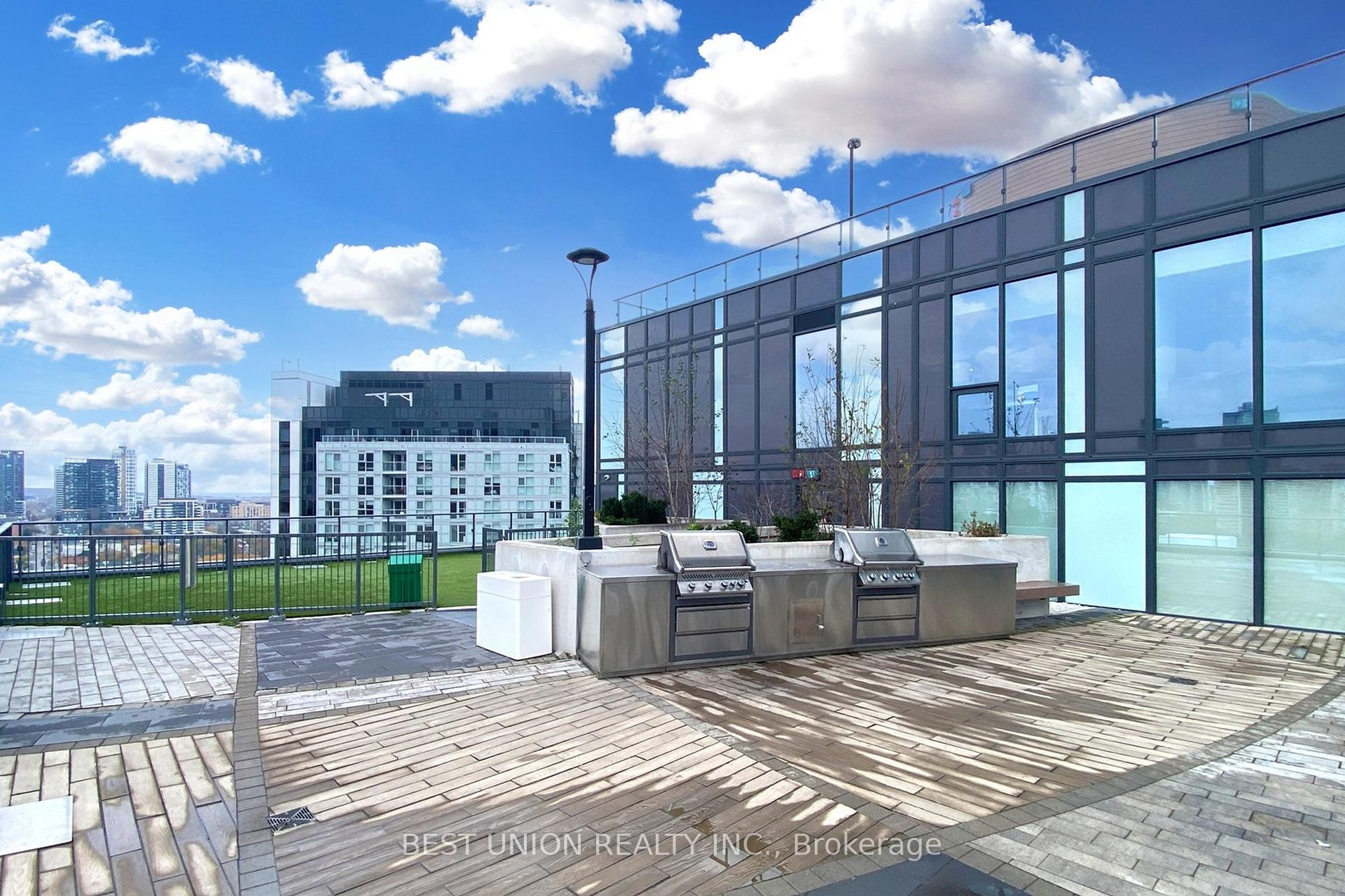 2 Bedrooms Condo at 251 Jarvis, Toronto For sale