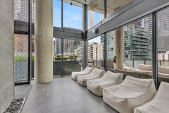 161 Roehampton Avenue 3301