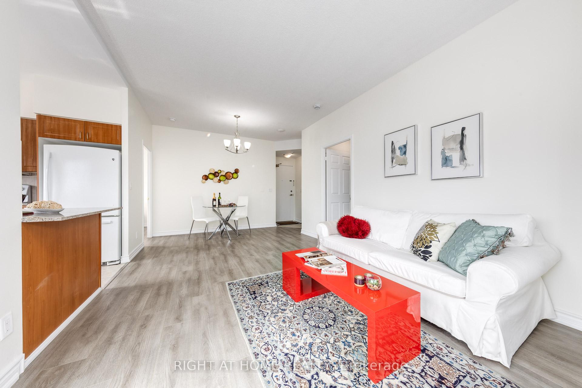 2 Bedrooms Condo at 5940 Yonge, Toronto For sale