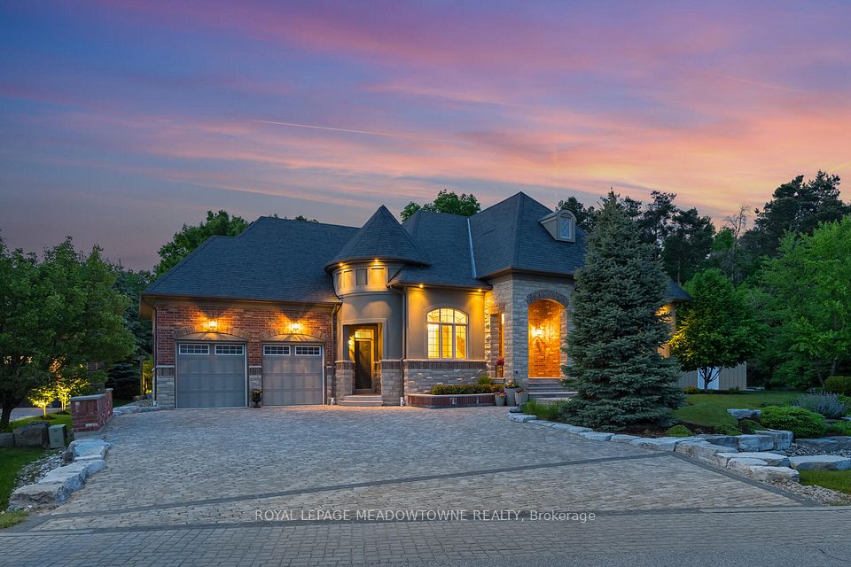 32 Ainley Trail, Halton Hills, ON L7G 0E6