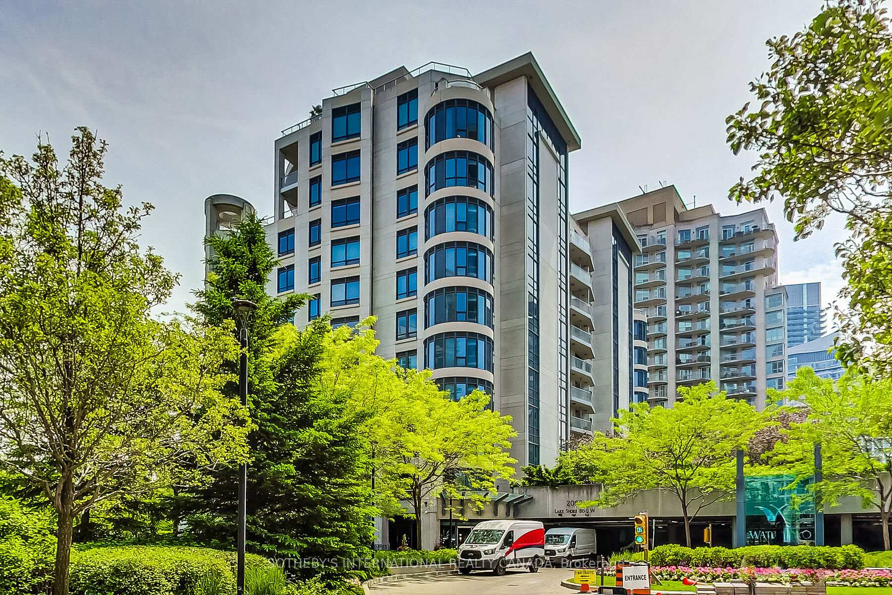 1 Bedroom Condo at 2095 Lake Shore, Toronto For sale
