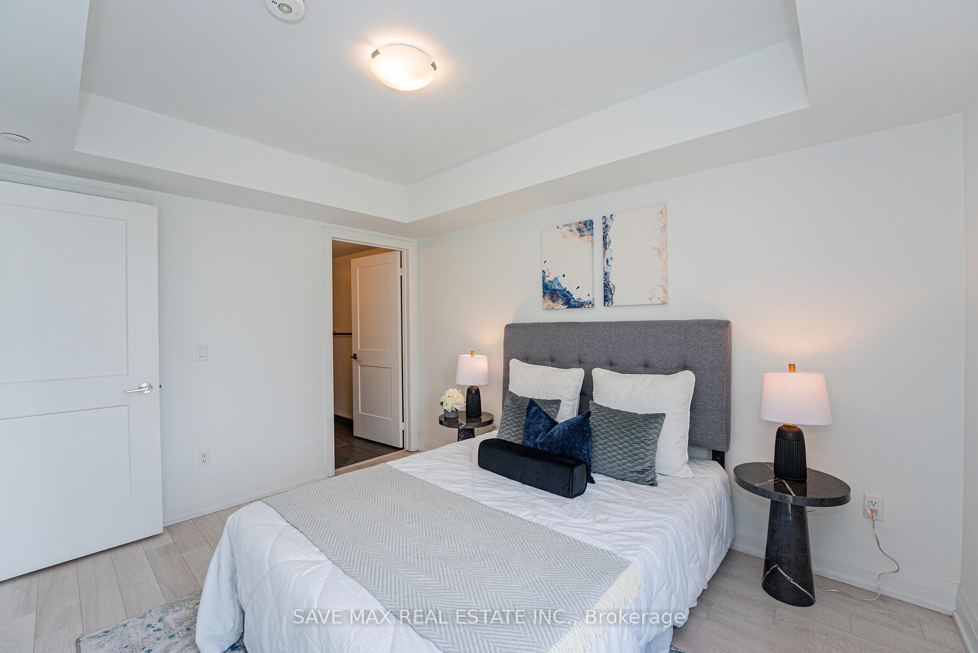 3 Bedrooms Condo at 155 Downsview Park, Toronto For sale