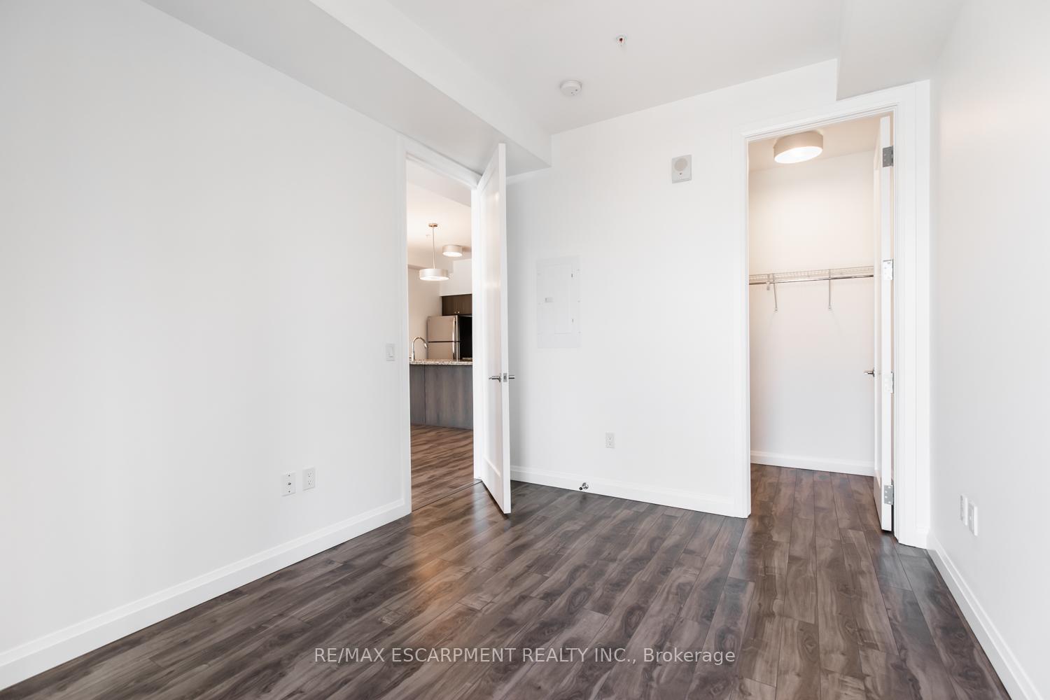 1 Bedroom Condo at 112 King,  Hamilton For sale