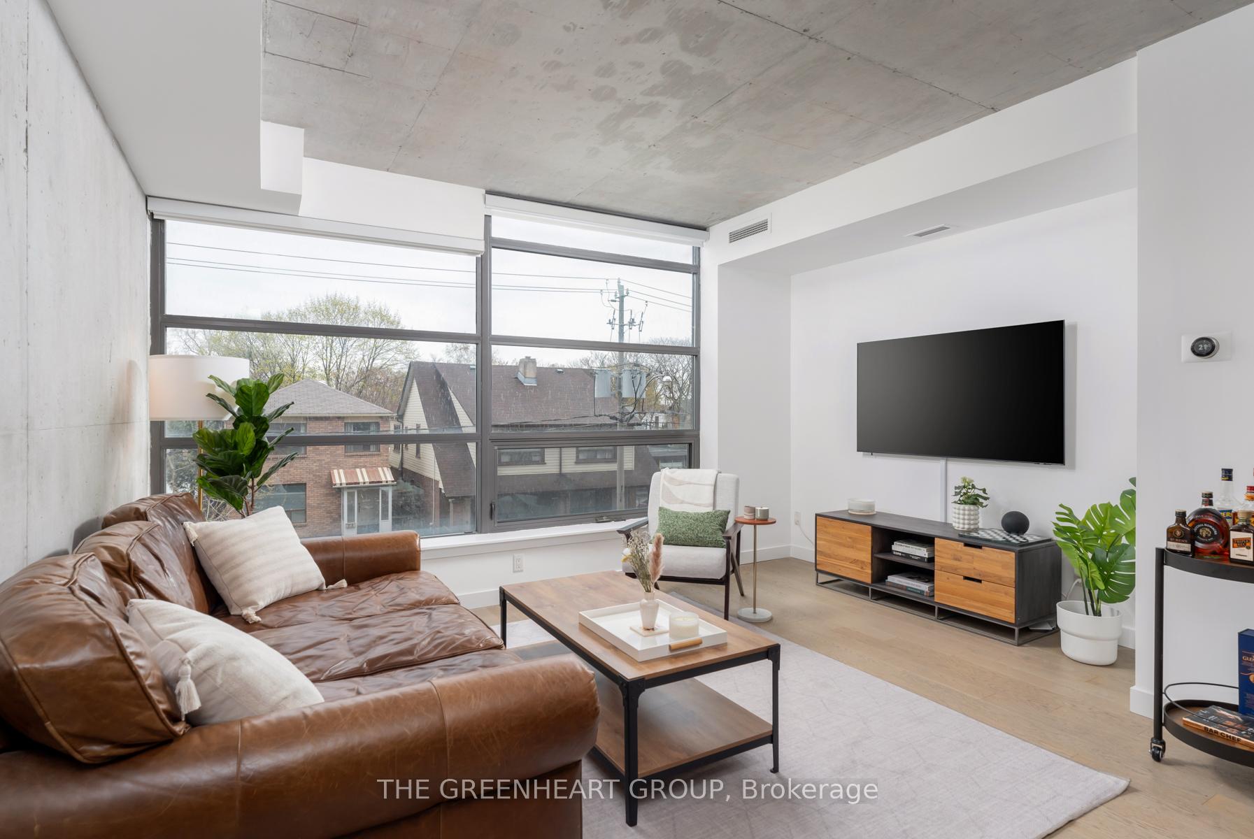 2 Bedrooms Condo at 90 Broadview,  Toronto For sale