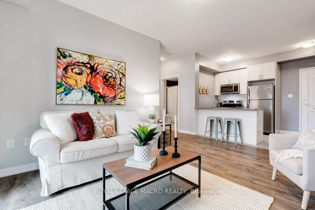 1 Bedroom Condo at 125 Shoreview,  Hamilton For sale