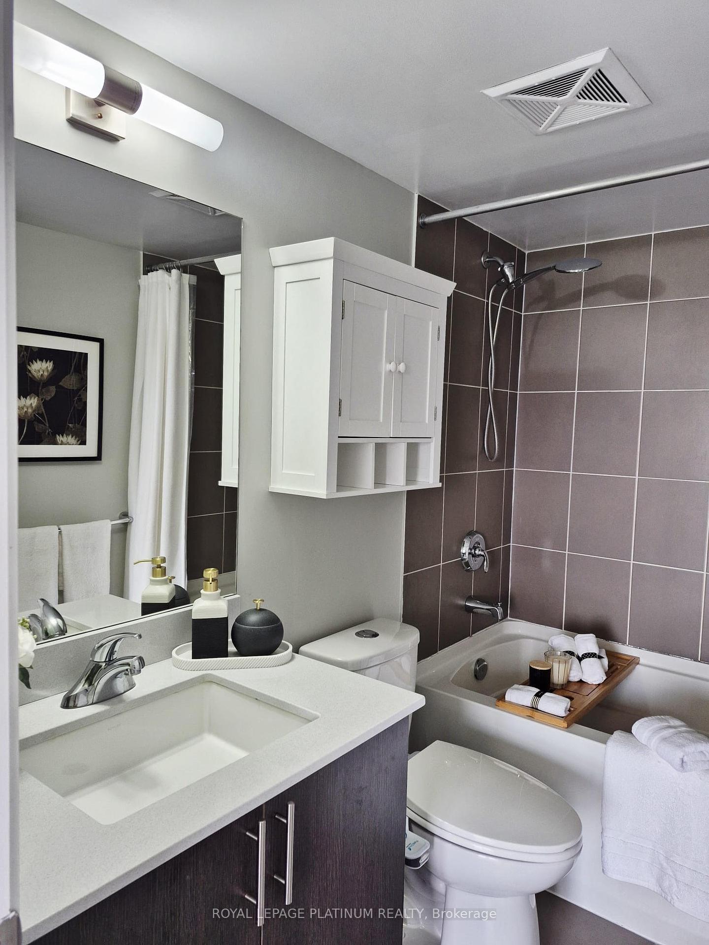2 Bedrooms Condo at 830 Lawrence, Toronto For sale