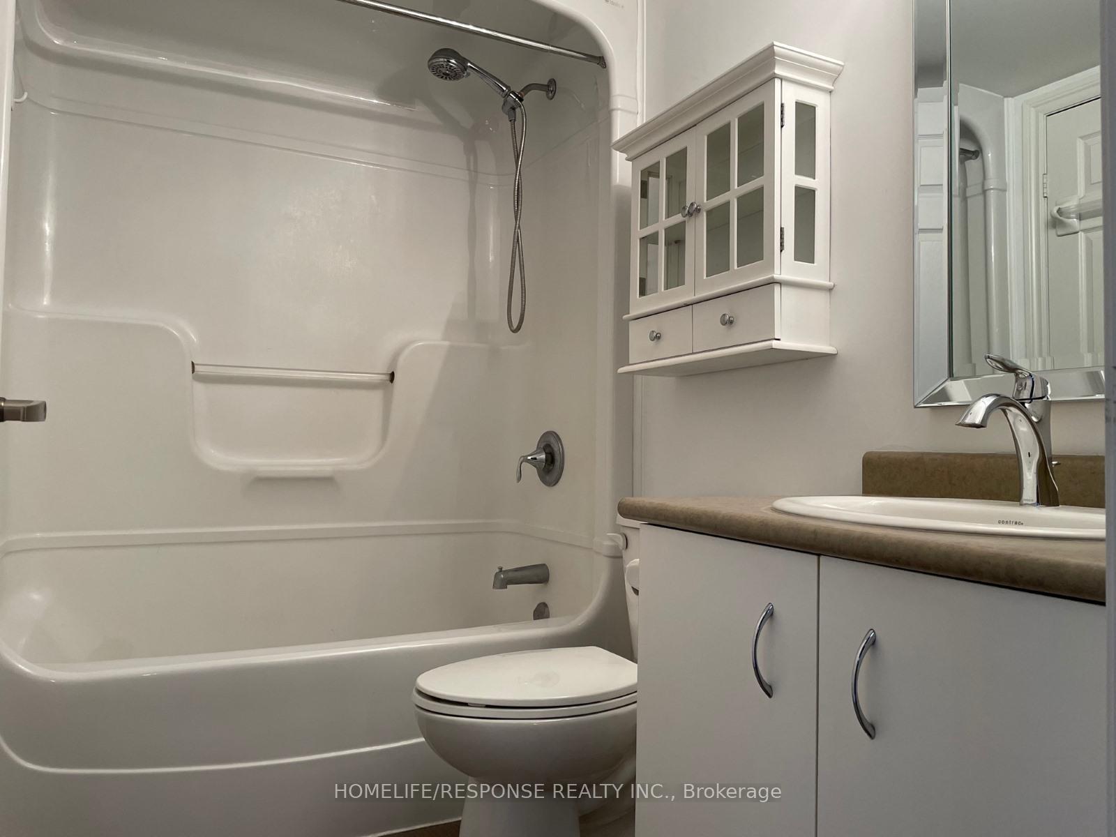 2 Bedrooms Condo at 1830 WALKER’S, Burlington For sale