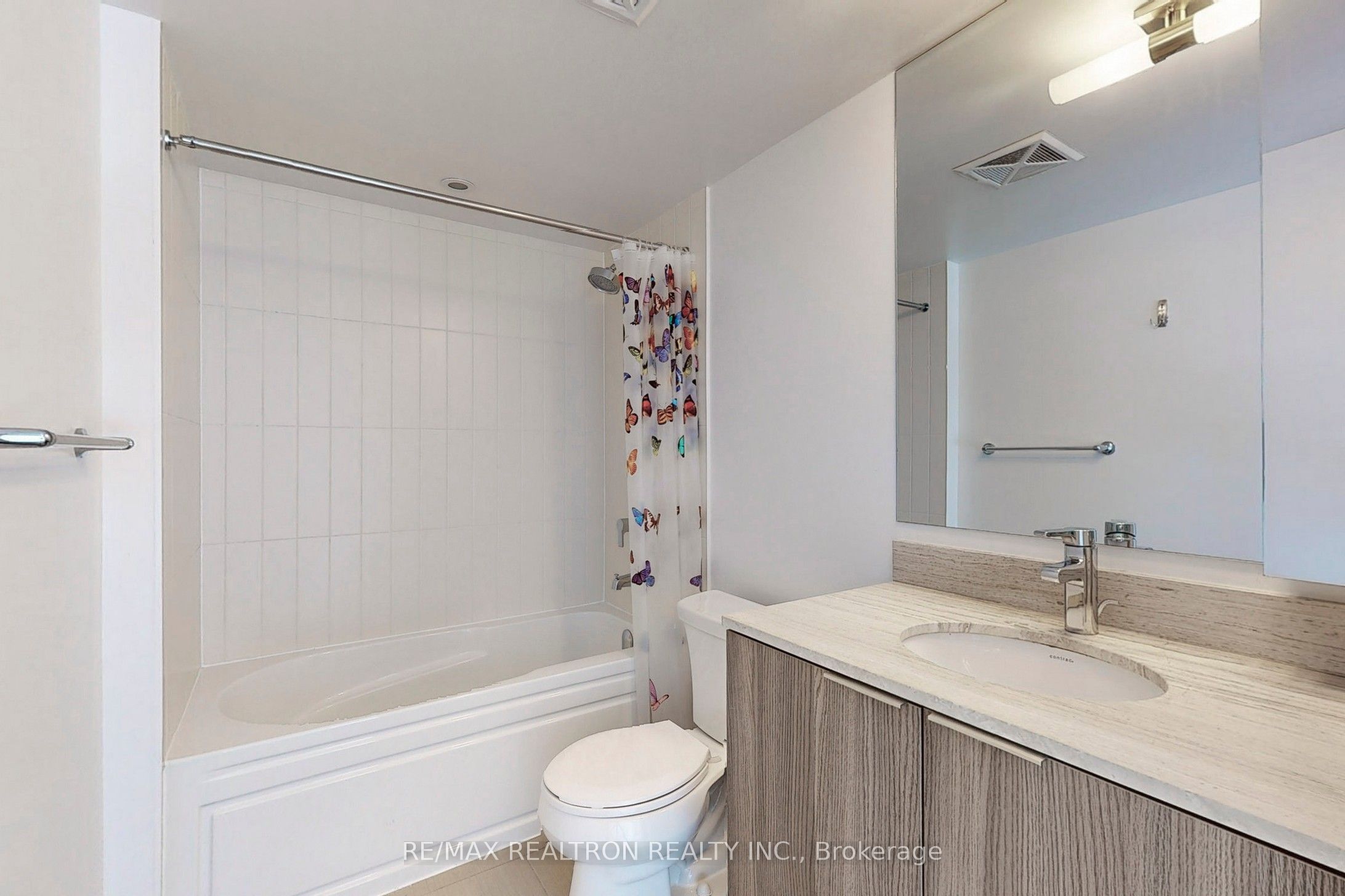 955 Bay Street, #1709