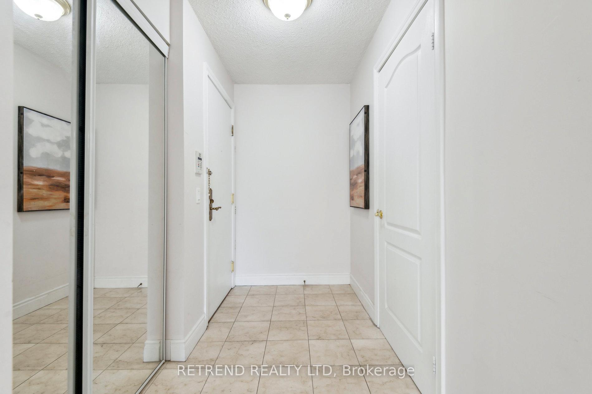 4 Bedrooms Condo at 880 Grandview,  Toronto For sale