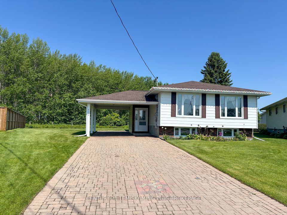 422 McKelvie