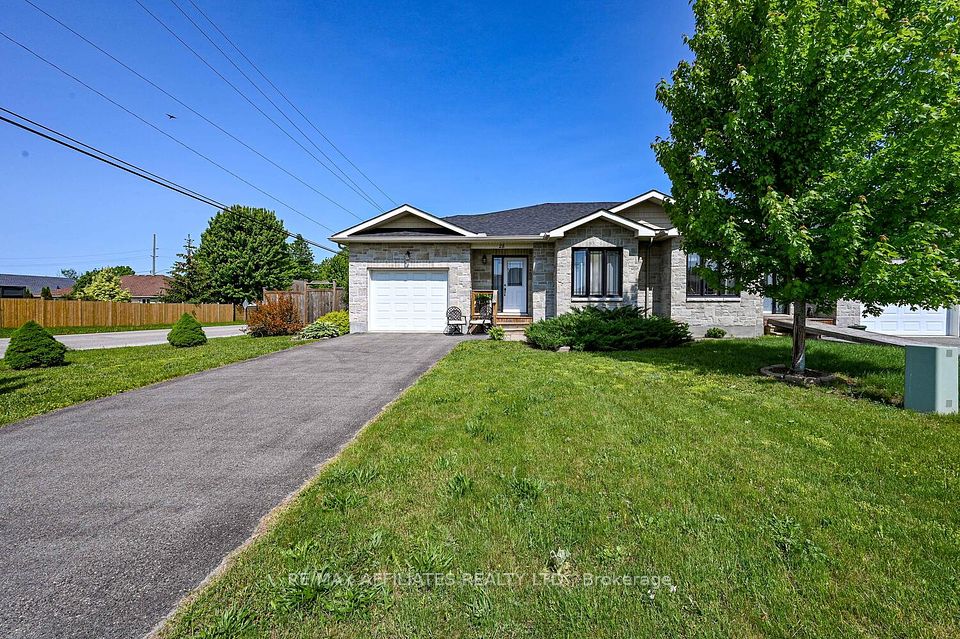 28 Lee Avenue, Smiths Falls, ON K7A 0A2
