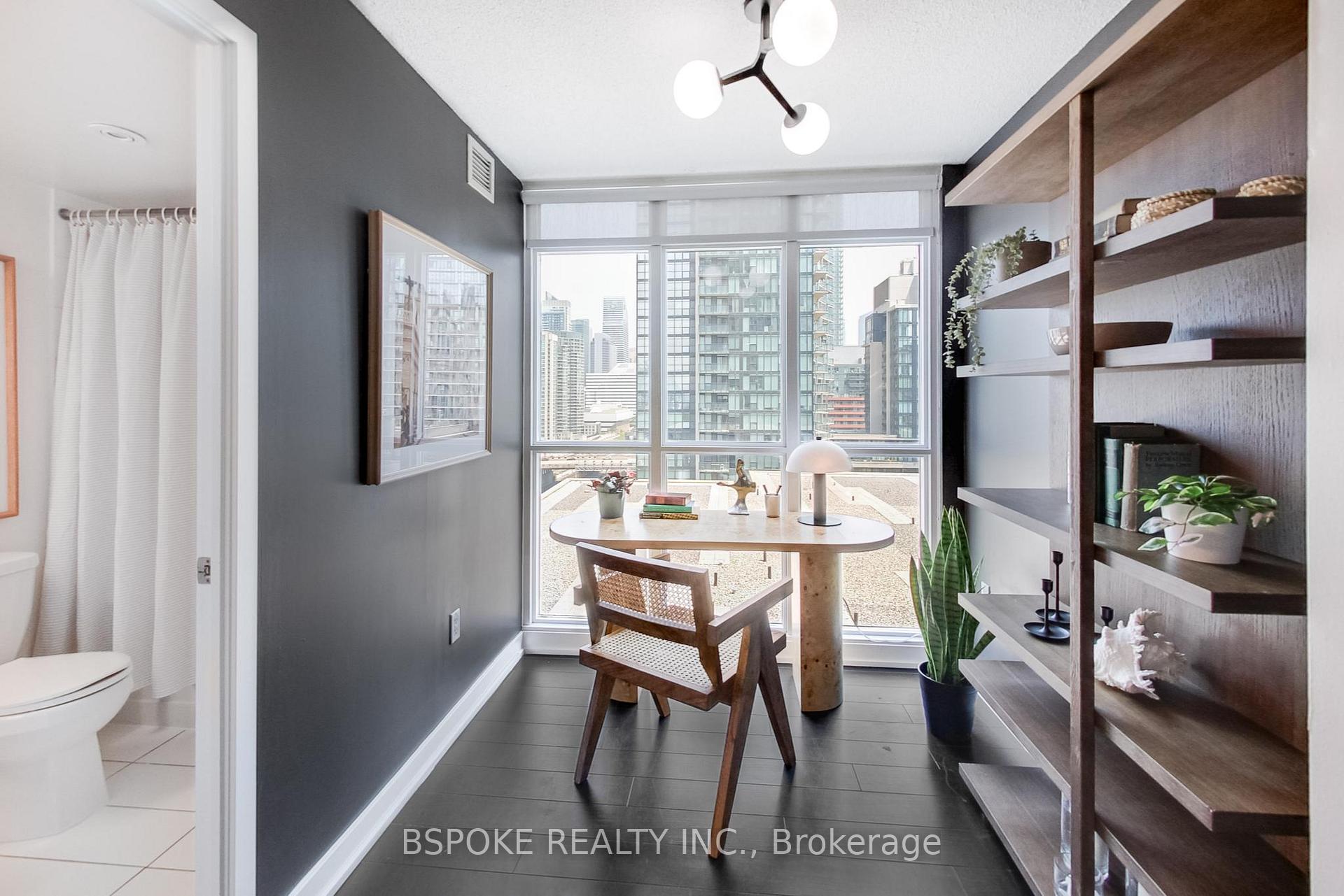 2 Bedrooms Condo at 15 Iceboat, Toronto For sale
