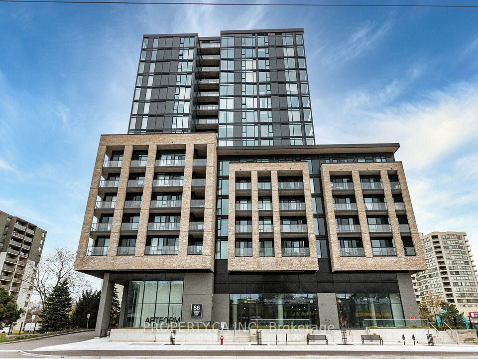86 Dundas
