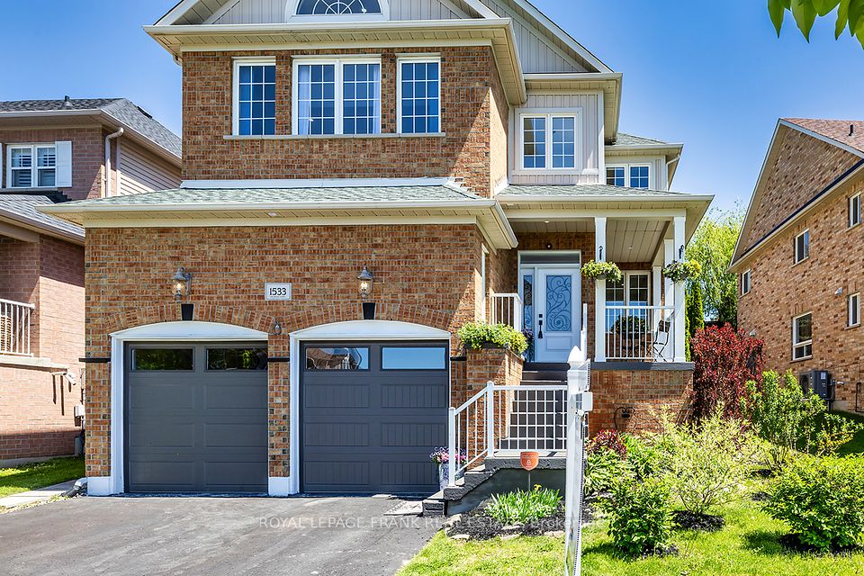 1533 CLEARBROOK Drive, Oshawa, ON L1K 2P6