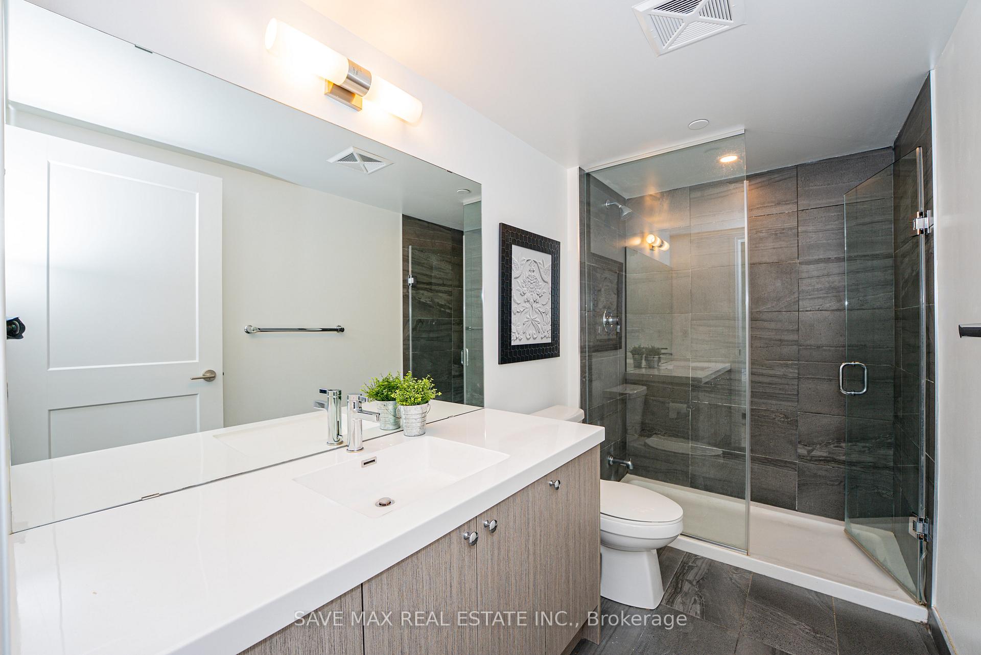 3 Bedrooms Condo at 155 Downsview Park, Toronto For sale
