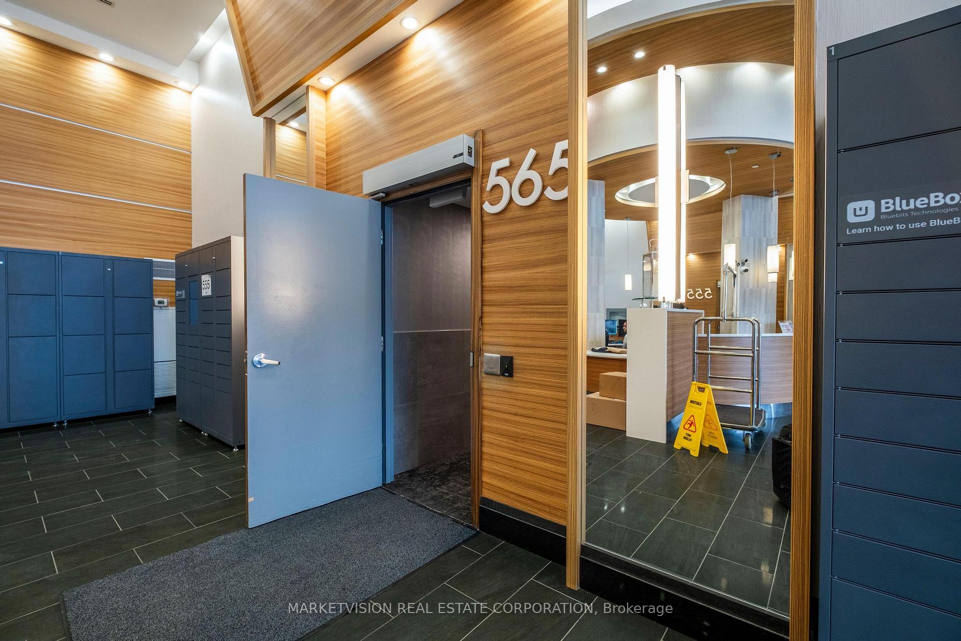 2 Bedrooms Condo at 565 Wilson,  Toronto For sale