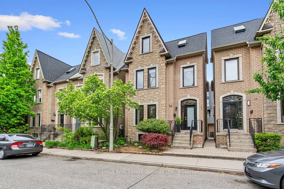 14 Lukow Terrace, Toronto, ON M6R 3B8