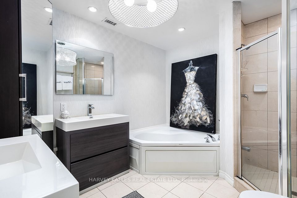 2 Edith Drive 310