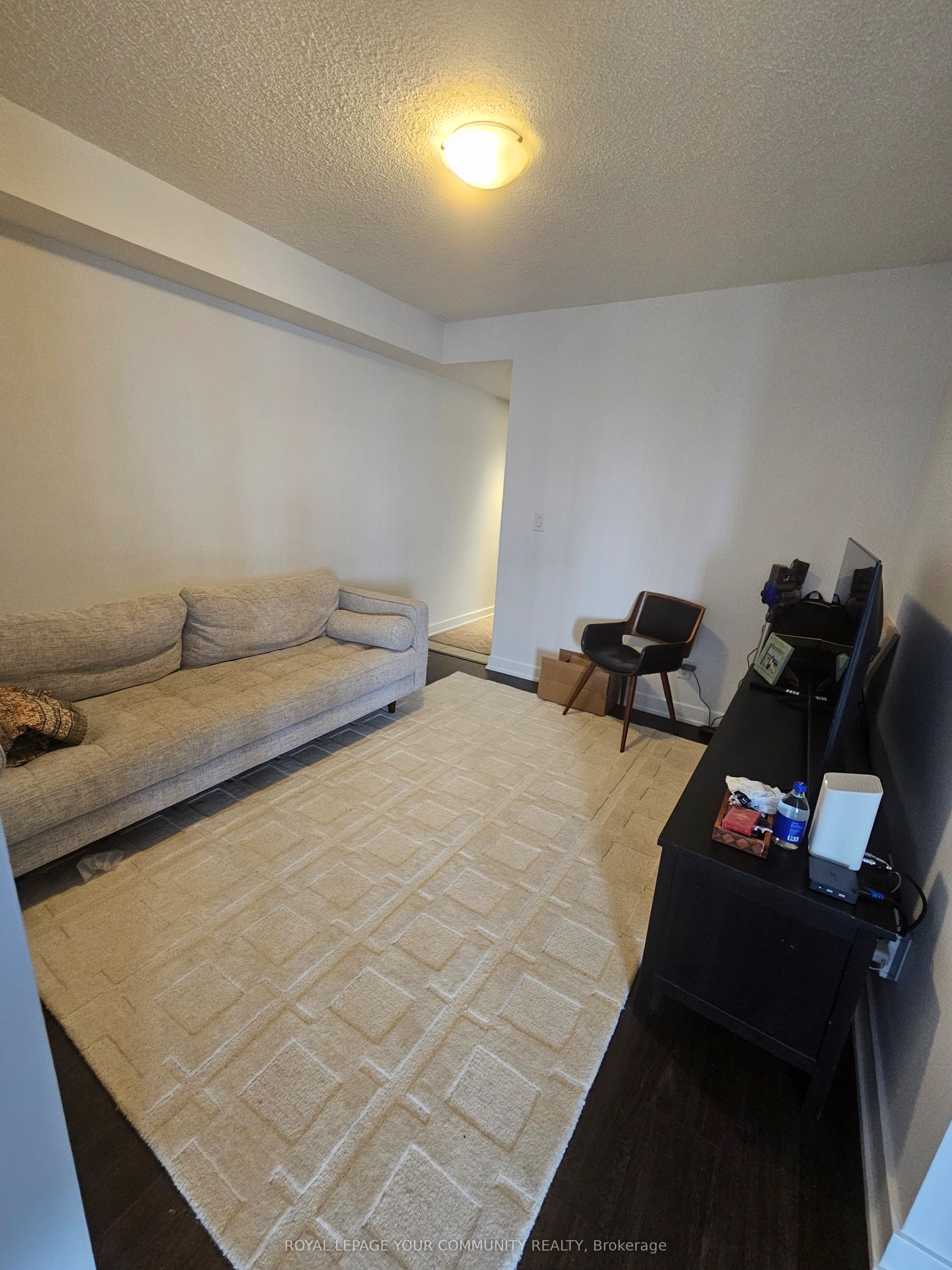 11 Superior Avenue, #406