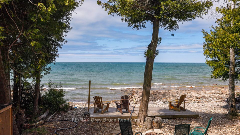 725 BRUCE ROAD 13