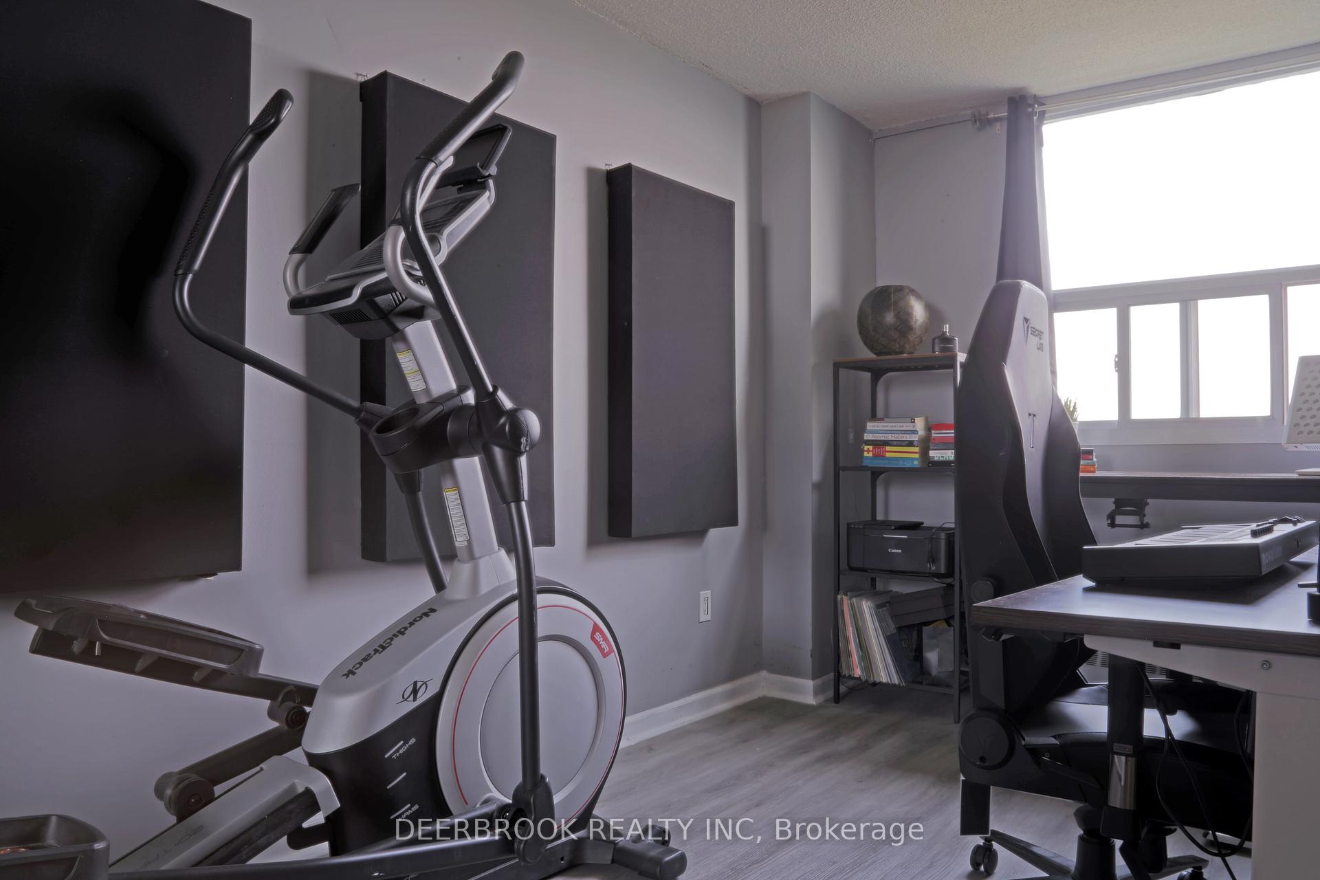 3 Bedrooms Condo at 1338 York Mills, Toronto For sale