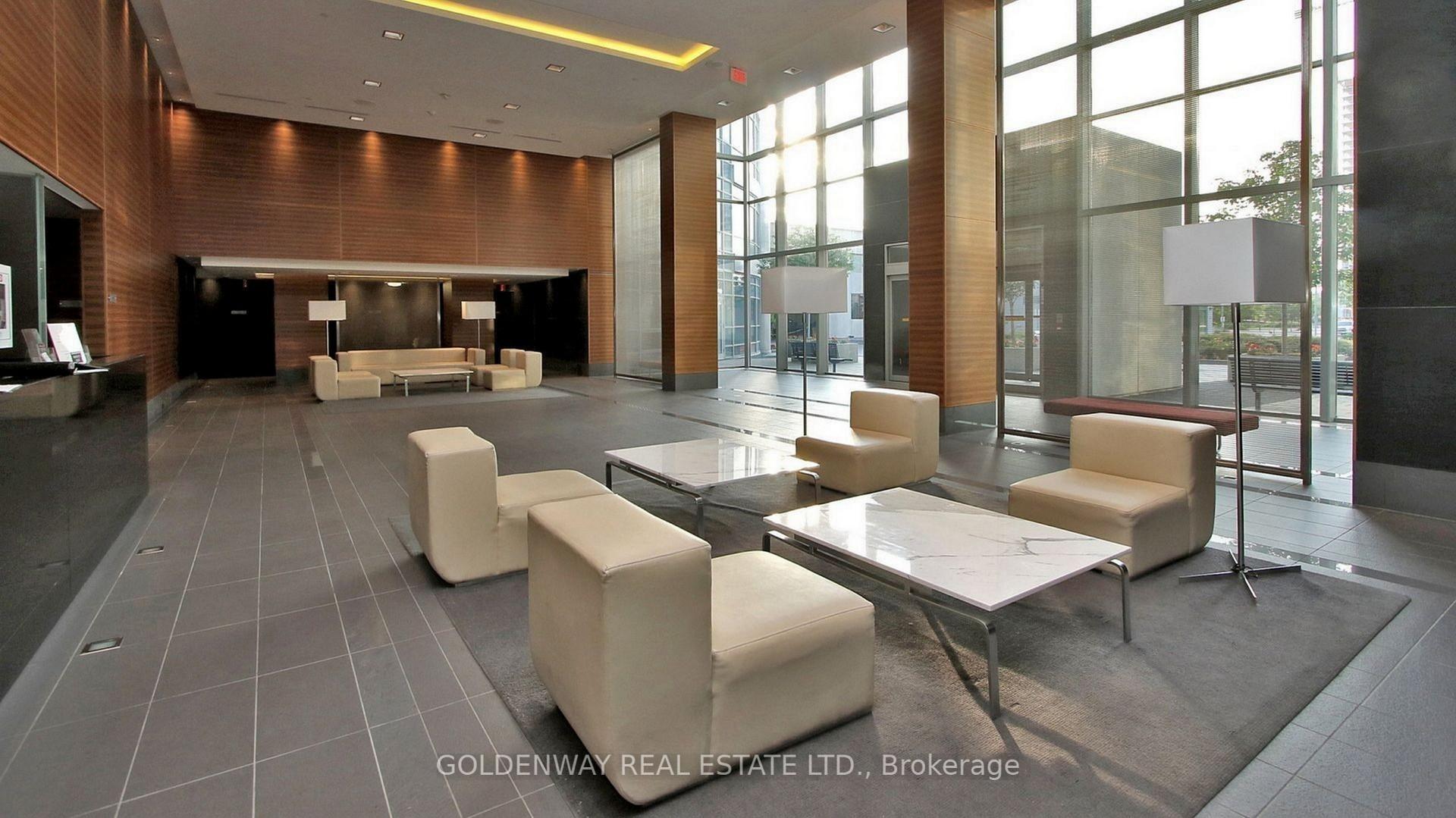 1 Bedroom Condo at 125 Village Green,  Toronto For sale