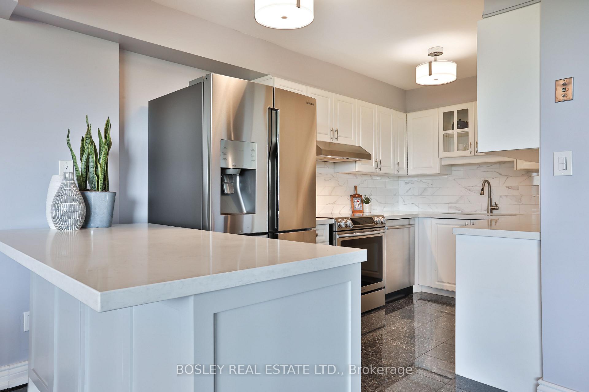 2 Bedrooms Condo at 284 Mill, Toronto For sale