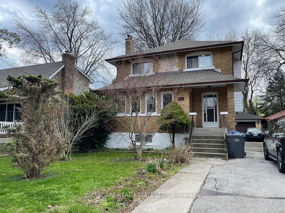16 Oakwood